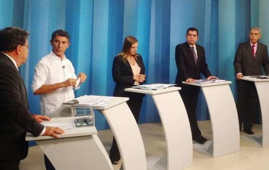 Candidata participou de debate da TV Anhanguera