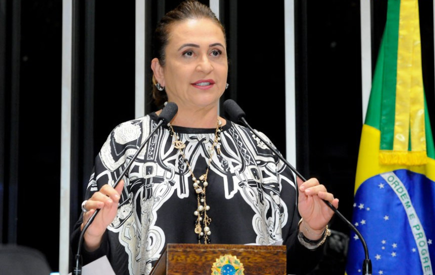 Kátia Abreu se diz indignada com atitudes do governador Carlesse
