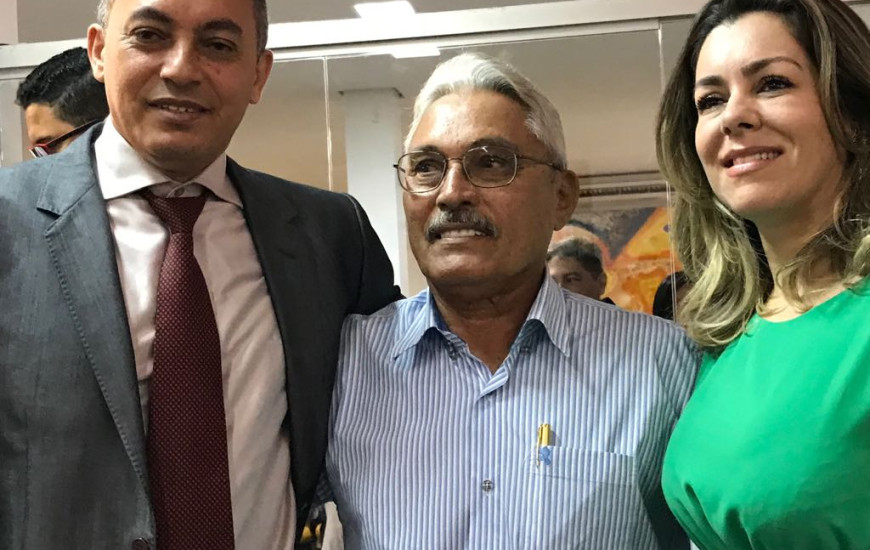 Prefeita Cinthia Ribeiro parabenizou o novo presidente, Marilon Barbosa
