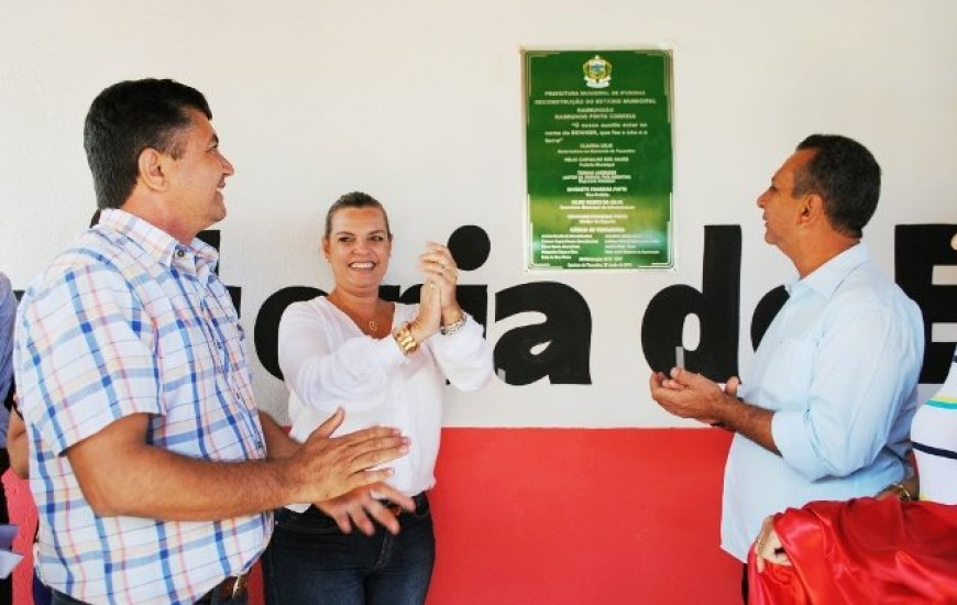 Claudia inaugura Estádio Raimundão