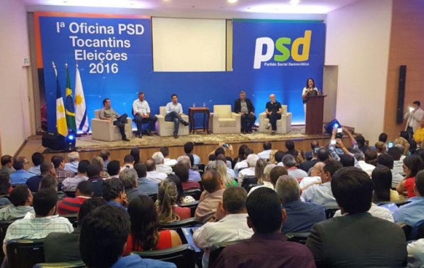 Senadora aconselha pré-candidatos em evento