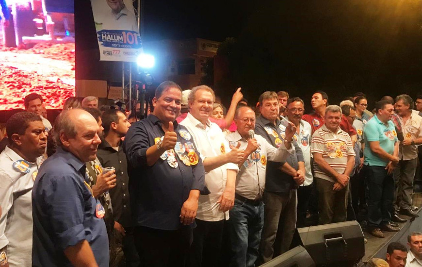Comício de encerramento da coligação foi realizado em Araguaína
