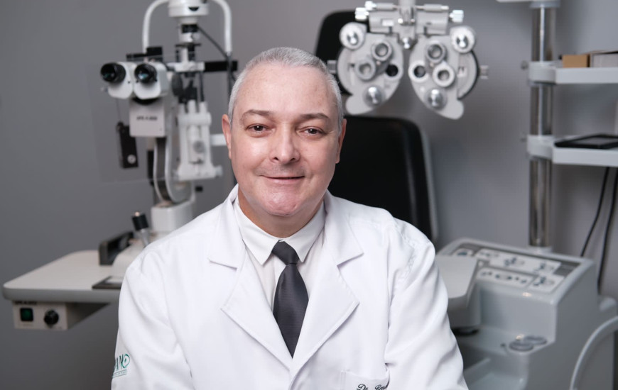 Renato de Carvalho Costa é médico oftalmologista e oncologista ocular