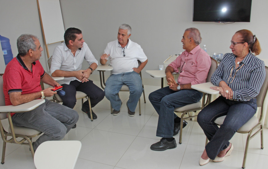 Líderes políticos se reúnem em Palmas