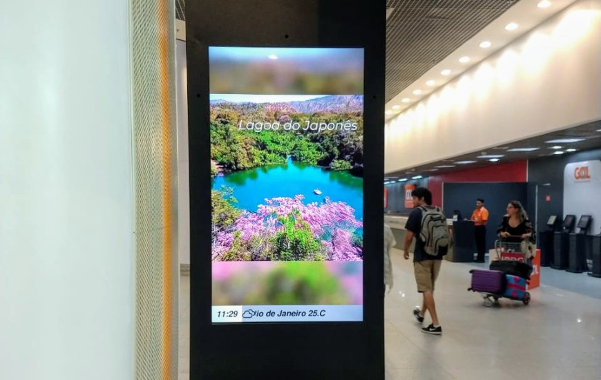 Totem no Aeroporto de Santos Dumont 