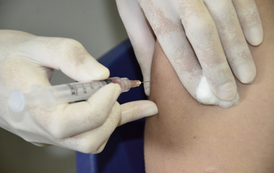 Baixa procura por vacina preocupa especialistas na área da Saúde.