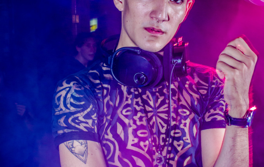 DJ Remer se apresenta na festa SUB-17 neste sábado no Lanterna Lounge Bar