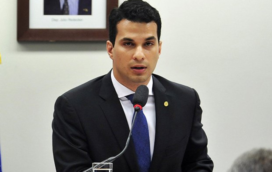 Presidente do partido no Tocantins, Irajá Abreu