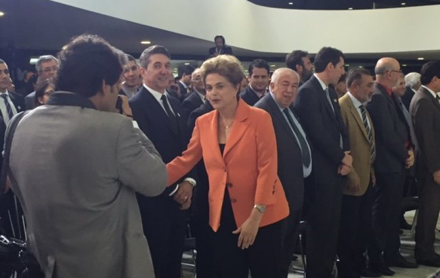 Dilma: resistência até o fim