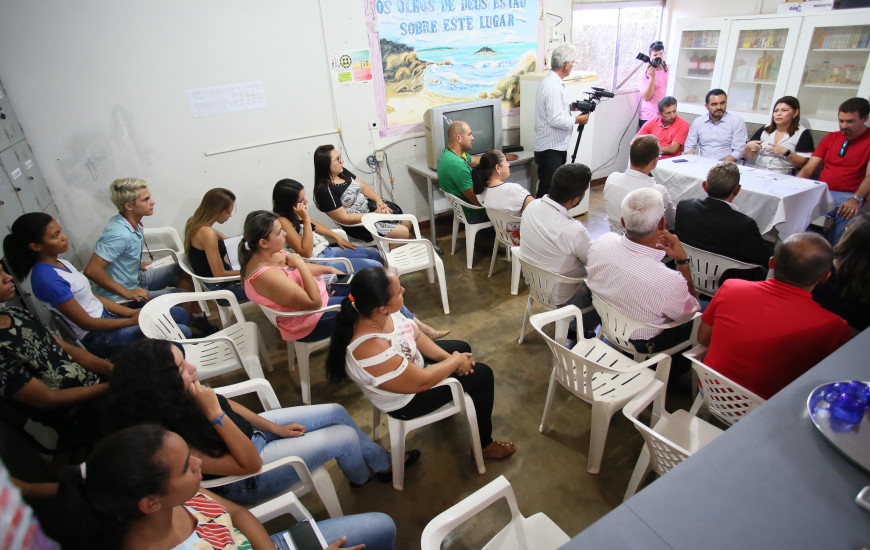 A autorização foi assinada na escola que está em obras