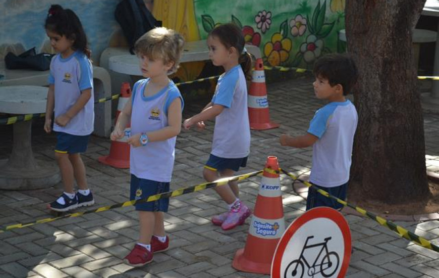 Crianças também participaram de atividades do Maio Amarelo