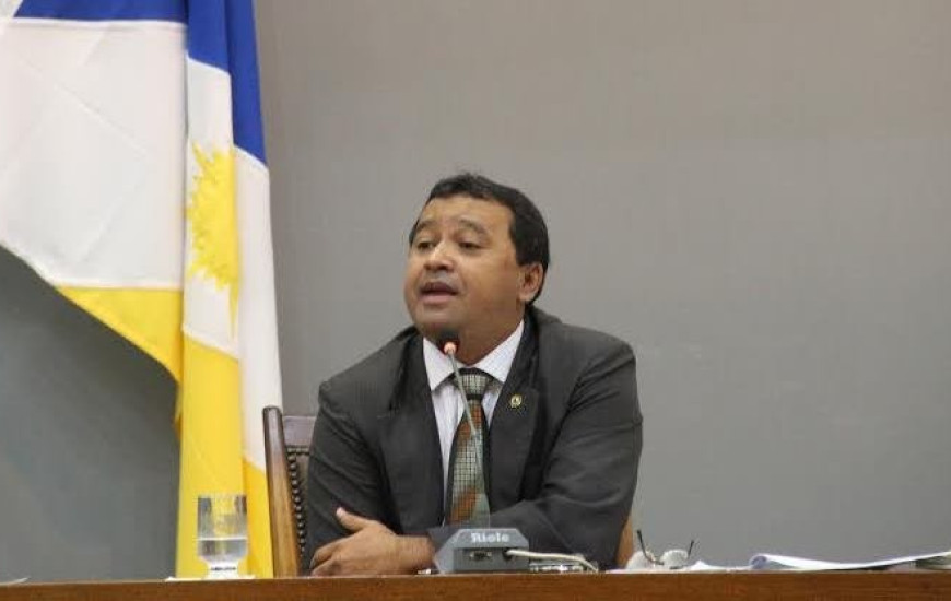 Deputado estadual Elenil da Penha