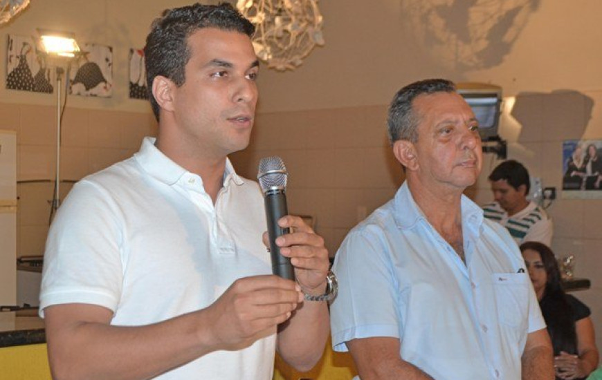 Deputado Irajá Abreu em reunião do PSD