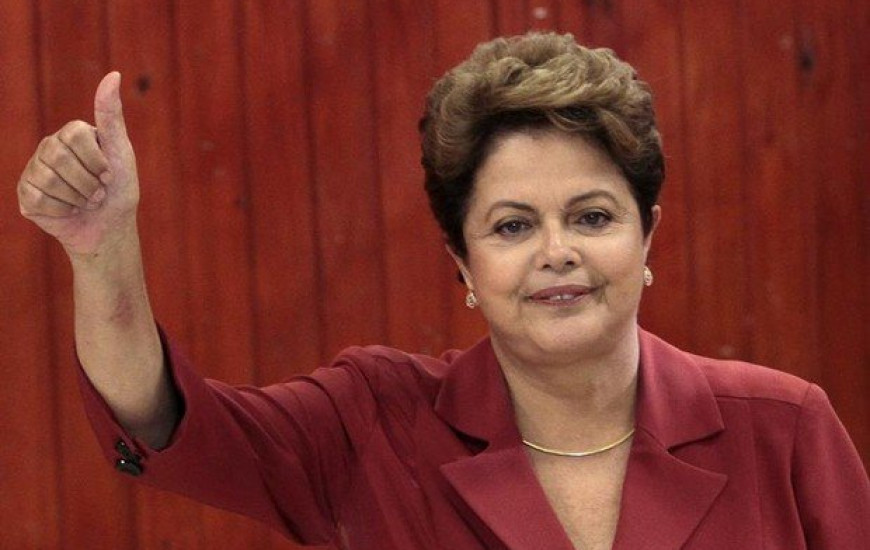 Dilma é reeleita