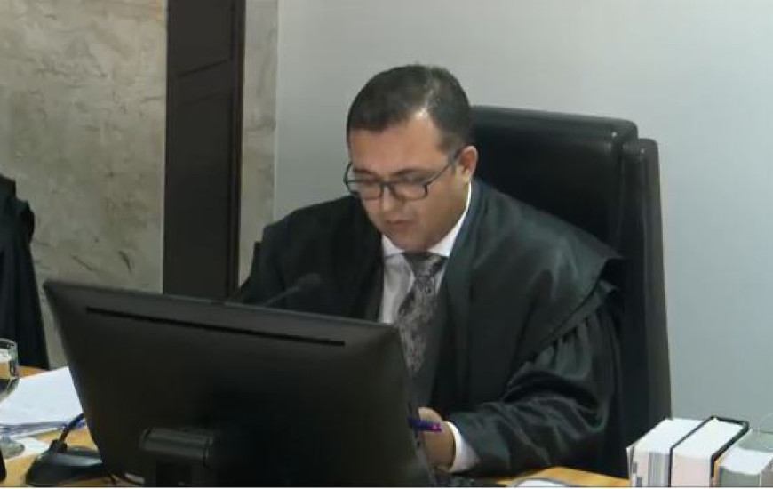 O juiz eleitoral Aldemar Pires votou contra o registro da chapa