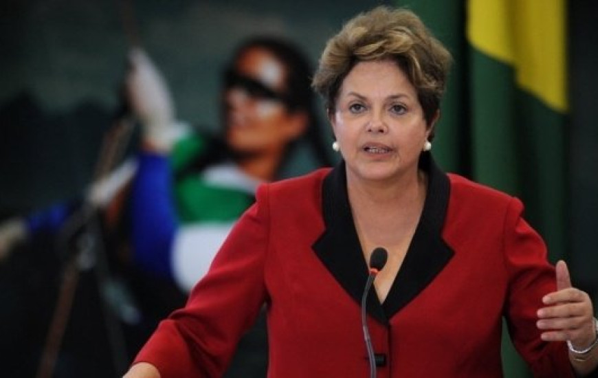 Dilma vai convocar plebiscito