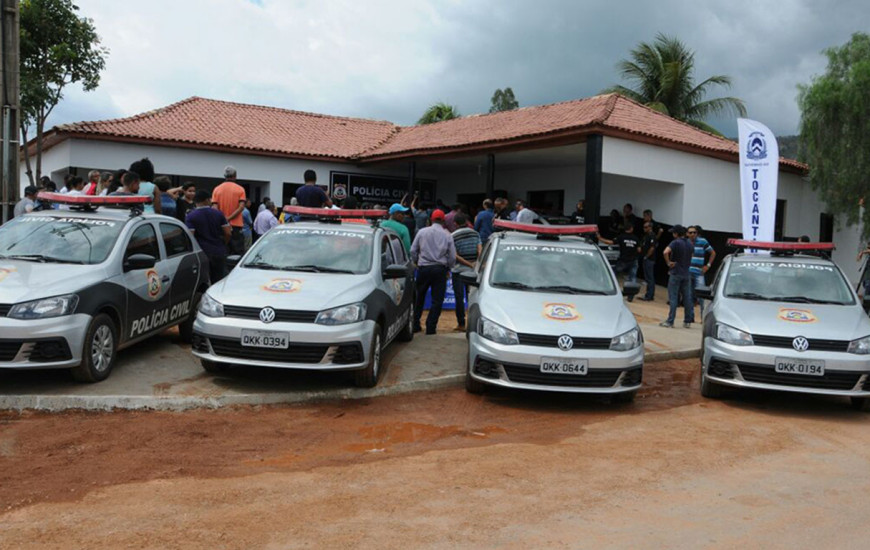 Governador inaugura delegacia 