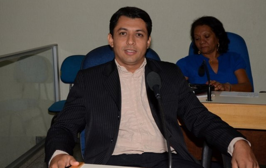 Vereador Júnior Pacheco retirou candidatura