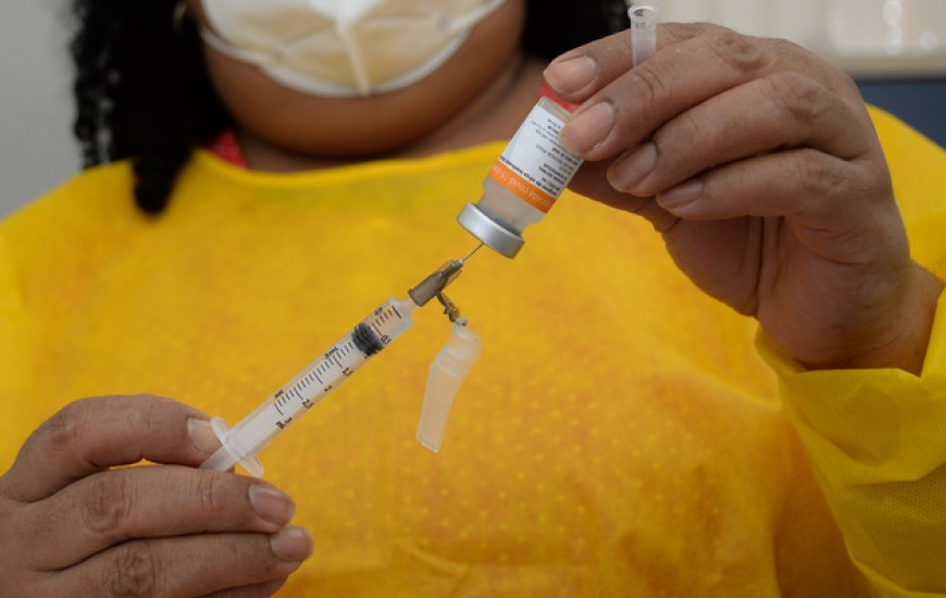 Vacinação prossegue também para pessoas dos grupos prioritários