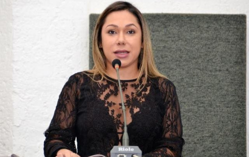 Luana propõe compensação de crédito a empresas