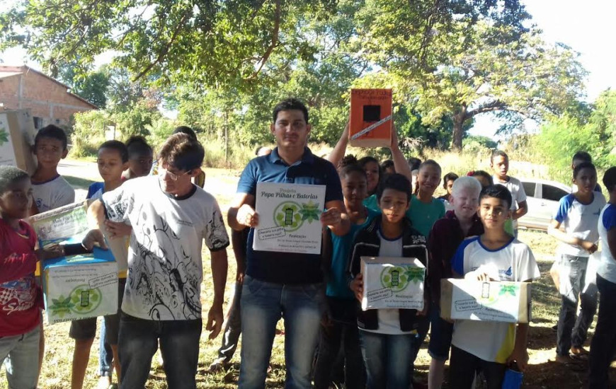 As caixas coletoras foram feitas pelos próprios estudantes