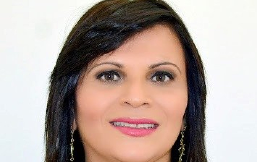 Eula Angelim é a nova candidata do PSOL
