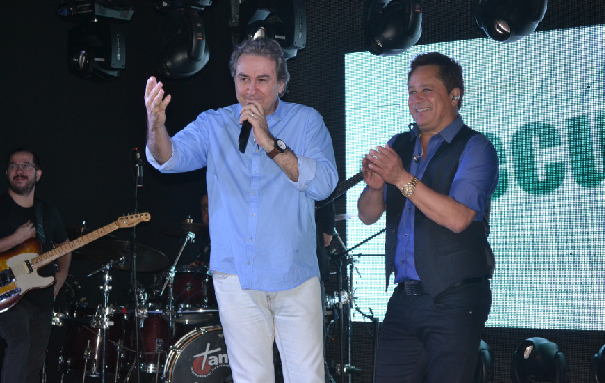 Eduardo Leiloeiro e cantor Leonardo 