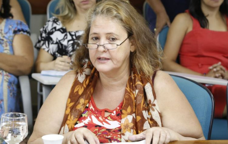 Bernadete Aparecida é a candidata pelo PSOL ao Governo do TO