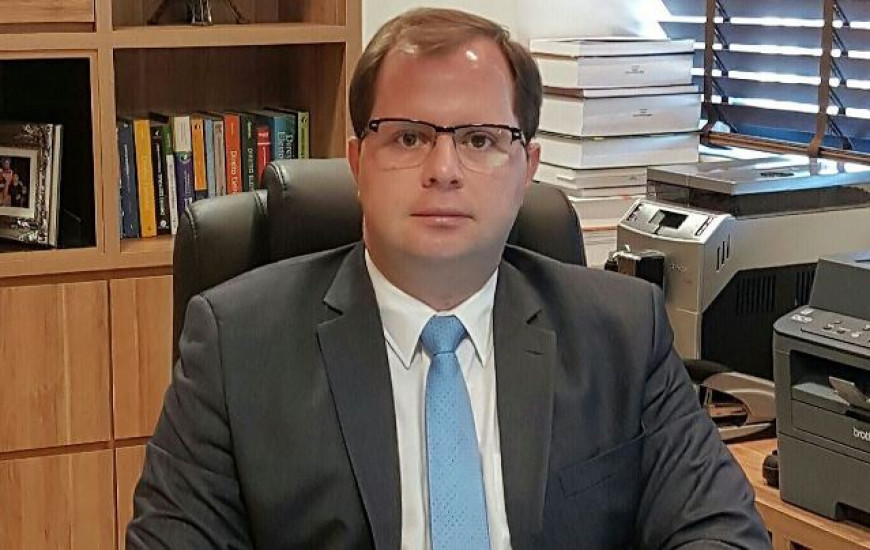 Leandro Manzano, assessor jurídico do prefeito de Palmas