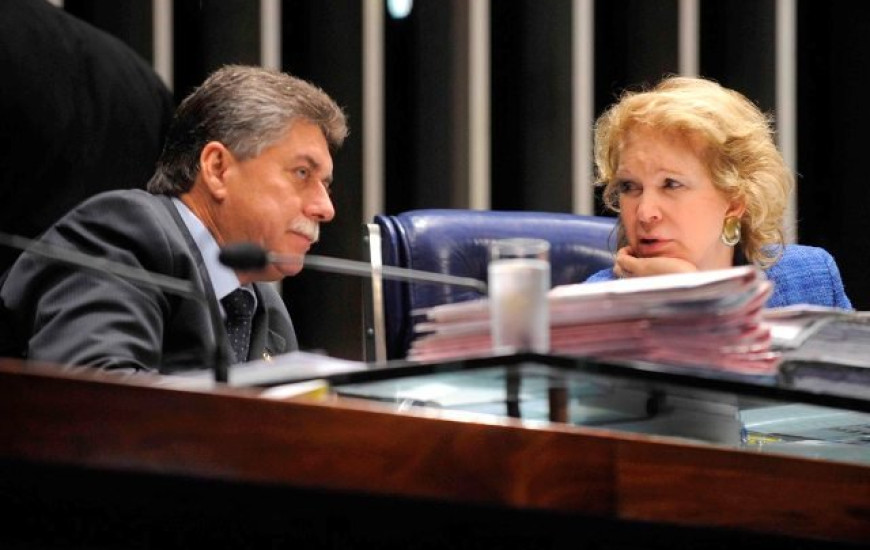 Senador João Ribeiro conversa com Marta