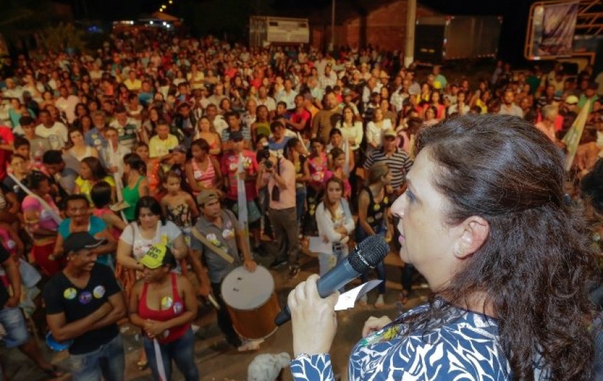 Senadora Kátia Abreu, candidata a reeleição