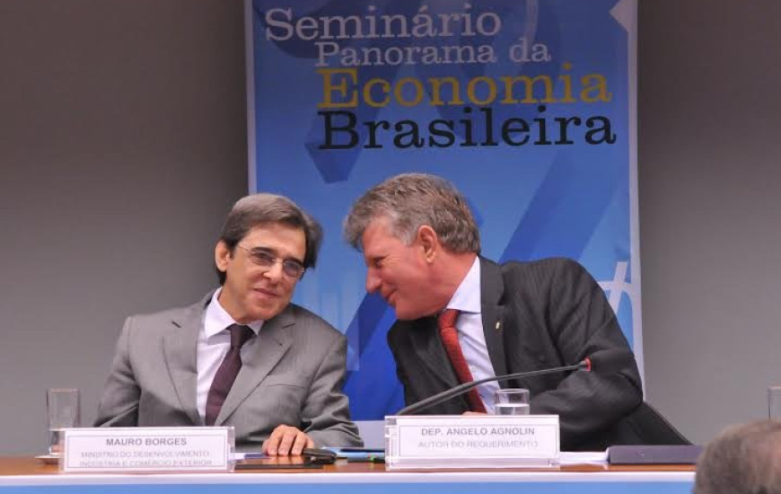 Seminário discutiu a economia brasileira
