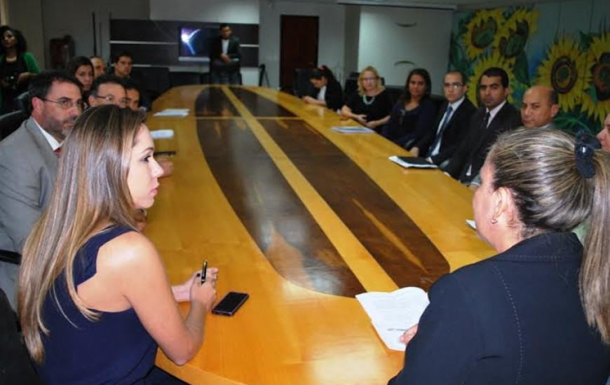 Luana Ribeiro é relatora da CPI da Telefonia