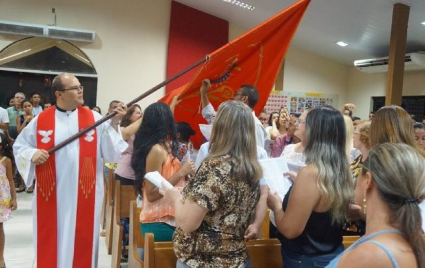 Procissão da Catedral do Divino Espírito Santo comemora festejo