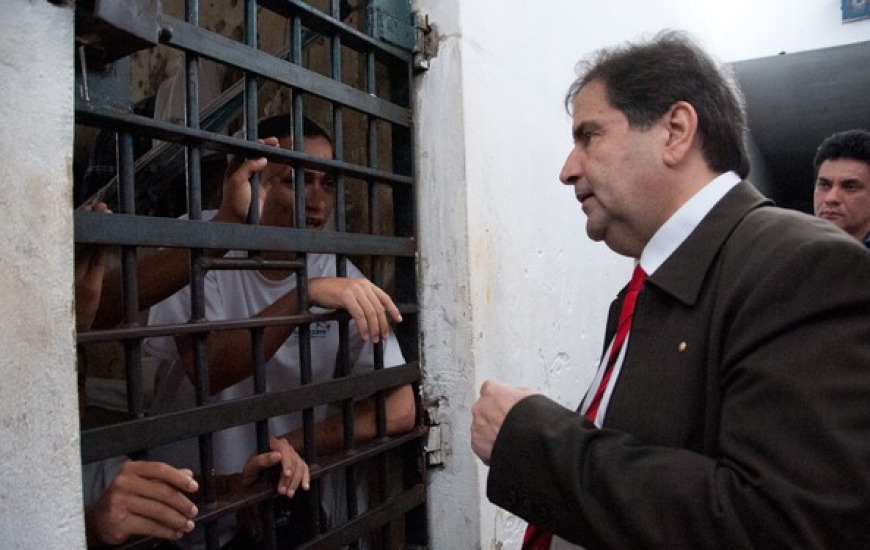 Promotor ouve reclamações dos detentos da CPP de Palmas