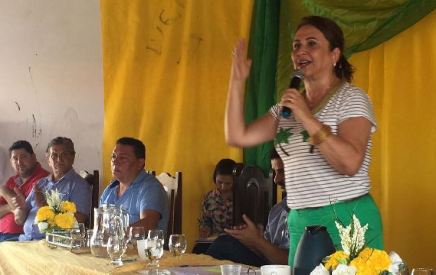 Senadora Kátia Abreu cumpre agenda no Bico