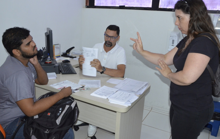 Alunos Curso de Libras e Letra da UFT doam sangue no Hemocentro de Porto