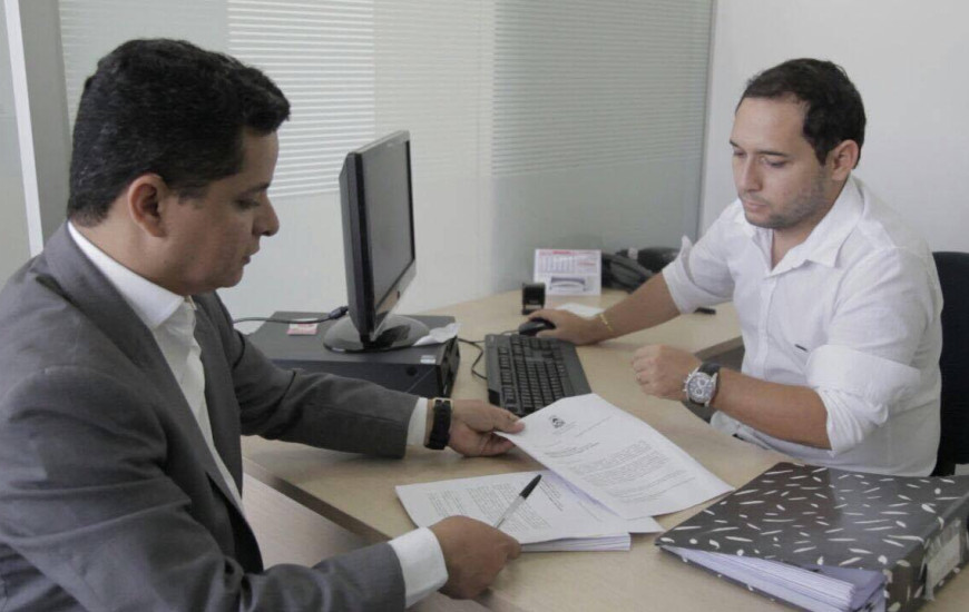 Deputado cobra órgãos sobre a apreensão de veículos