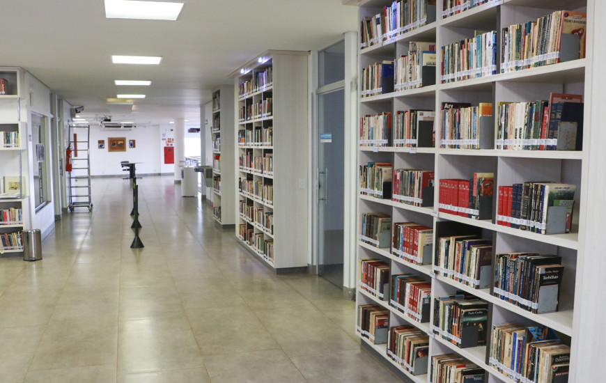 Biblioteca municipal Jaime Câmara 