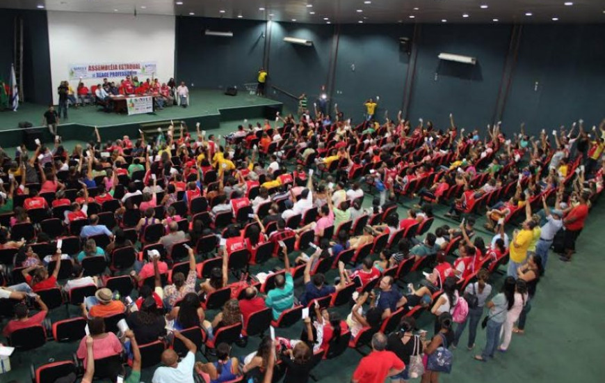 Educação mantém greve no Tocantins