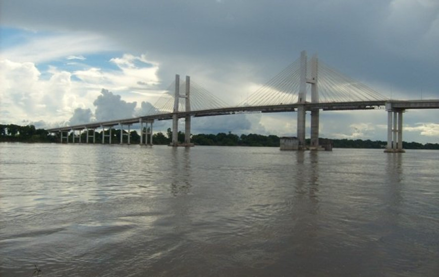 Ponte sobre o Rio Tocantins