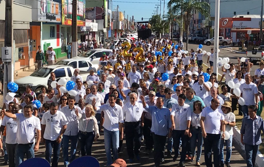 Caminhada em Paraíso foi organizada pelo prefeito Moisés Avelino
