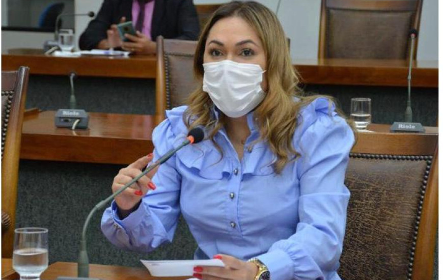 Deputada estadual Luana Ribeiro 