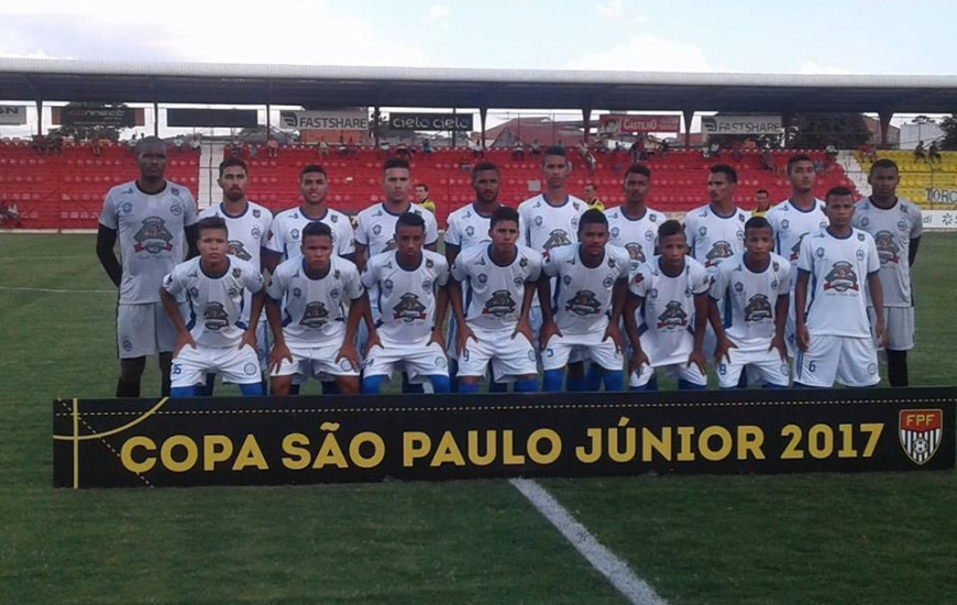 Tocantinenses vencem o Fluminense do Rio