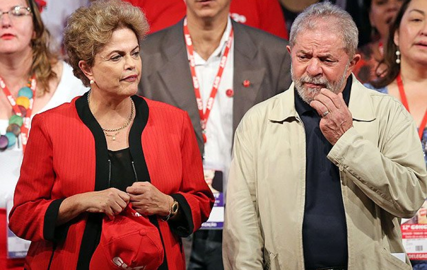 Conversa de Dilma e Lula é divulgada