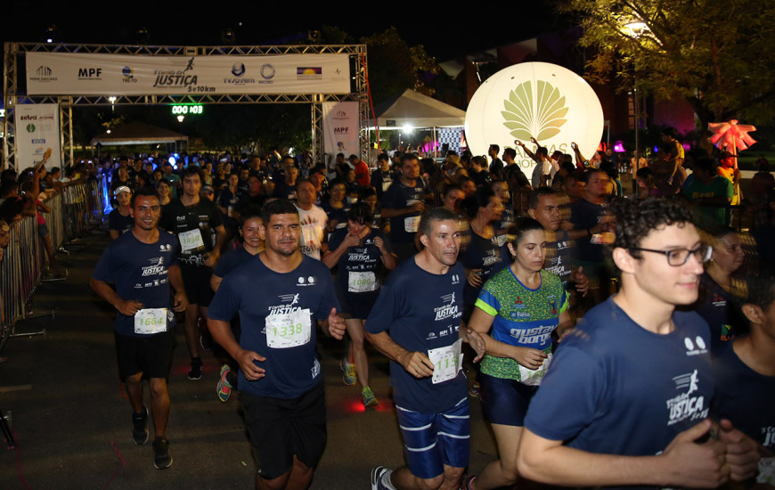 Atletas foram divididos em grupos de 5km e 10 km