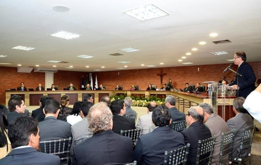 Marcelo Miranda discursa em nome dos eleitos