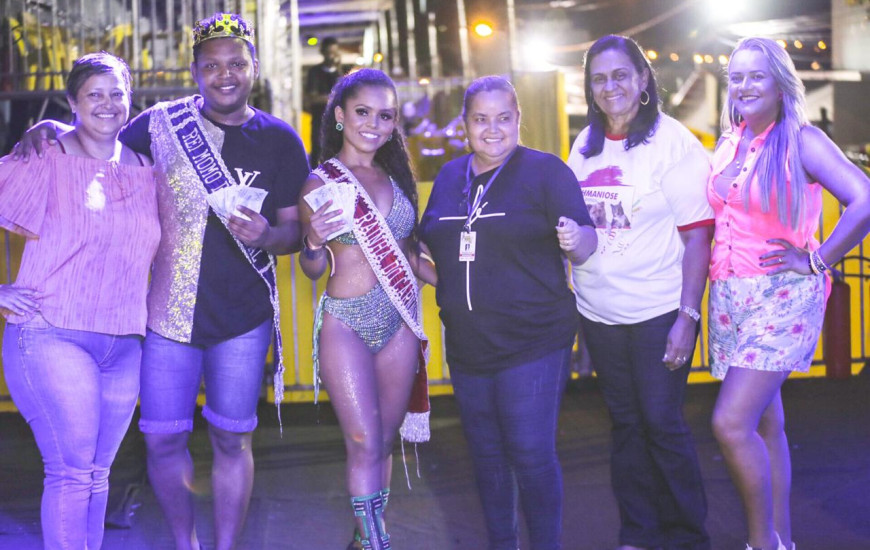 Entrega da premiação da Rainha e do Rei momo do Carnaval 2019