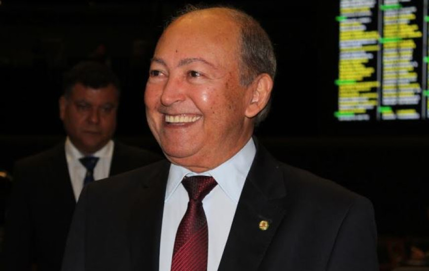 Deputado federal Lázaro Botelho