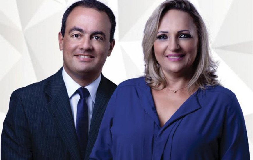 Ester Nogueira e Rodrigo Coelho